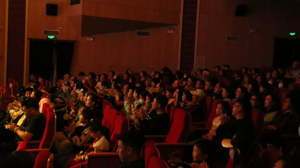 青島市歌舞劇院 青島市歌舞劇院