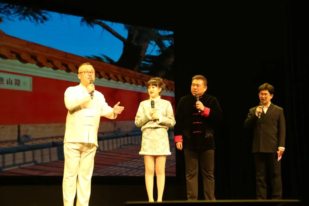 青島市歌舞劇院 青島市歌舞劇院